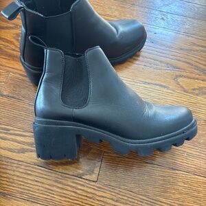 Steve Madden platform booties